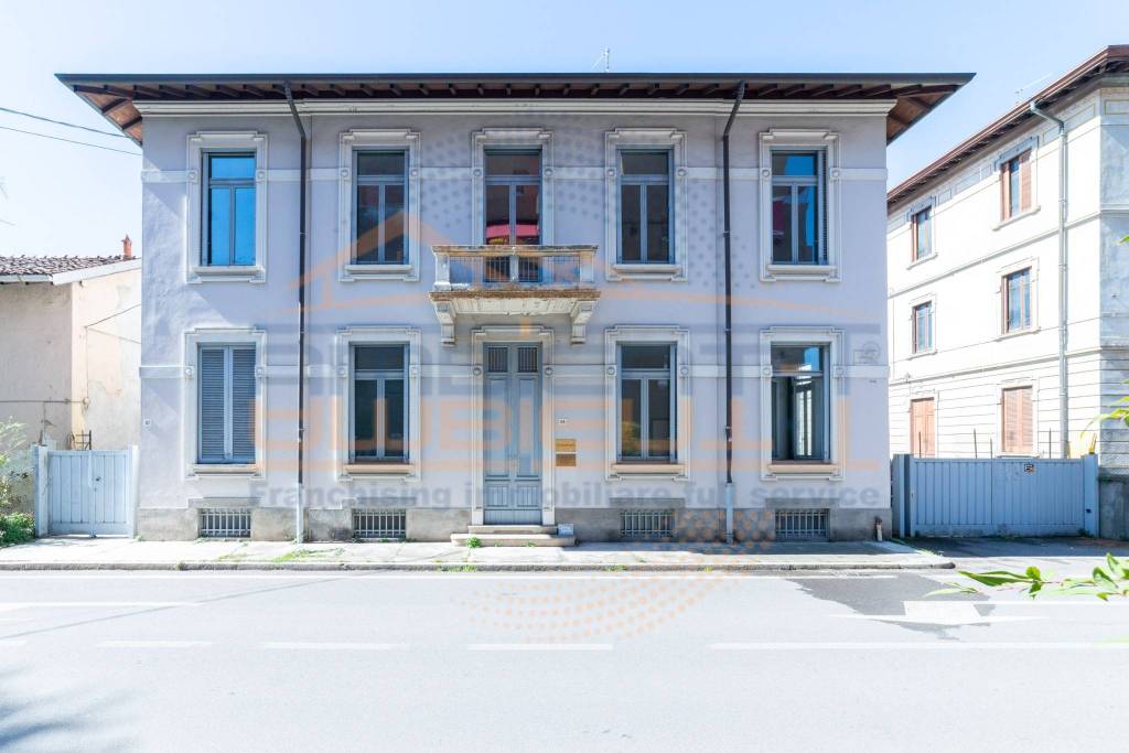 Ufficio in vendita a Bernareggio via Obizzone da Bernareggio, 59