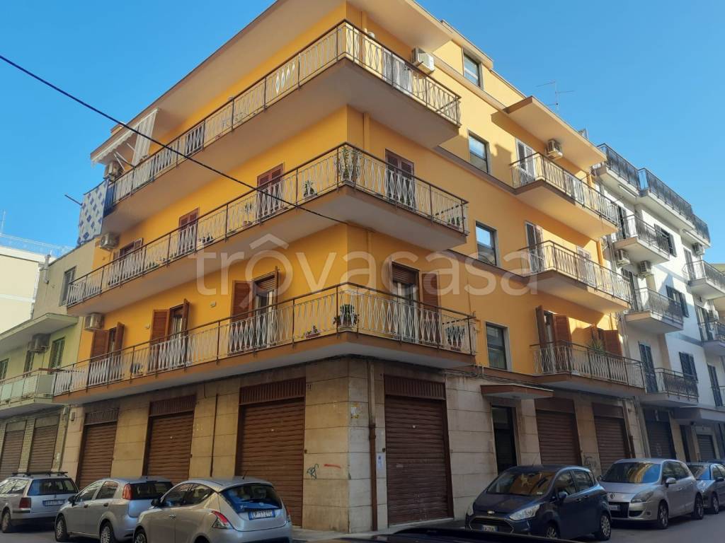 Appartamento in in vendita da privato a Bitonto via Felice Cavallotti