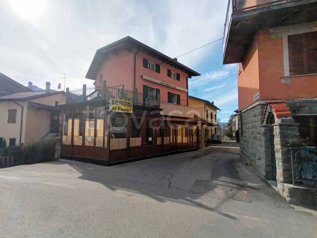 Villa in vendita a Ventasso via San Rocco