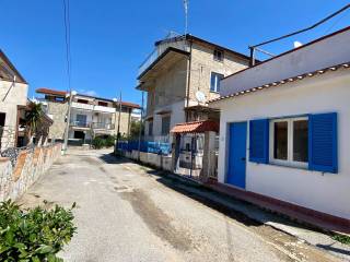 Casa indipendente in vendita a castellabate via venezia, 3