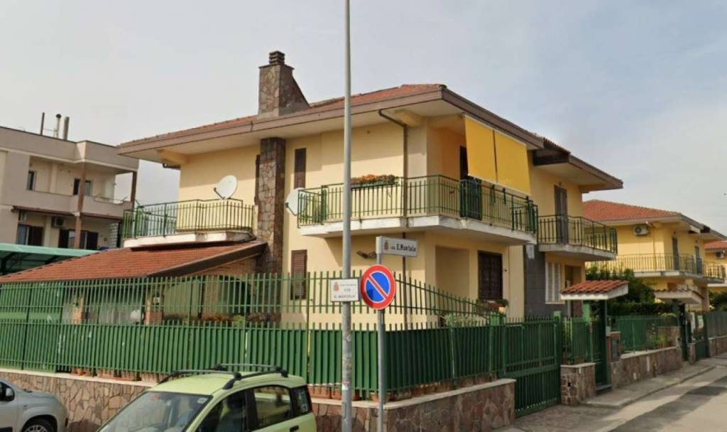 Villa in vendita a Mariglianella via ss7bis snc