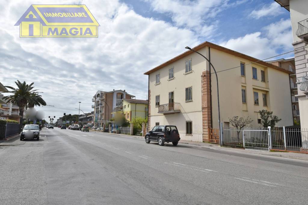 Appartamento in vendita a Grottammare via Gian Lorenzo Bernini, 28