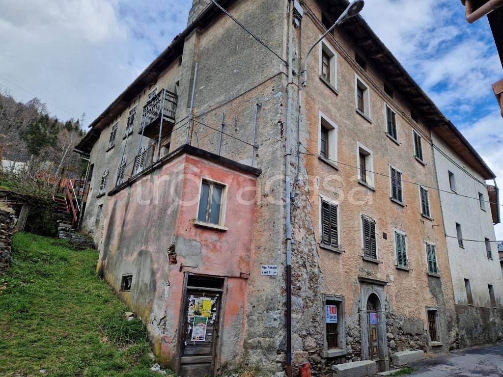 Colonica in vendita a Vione via Dante