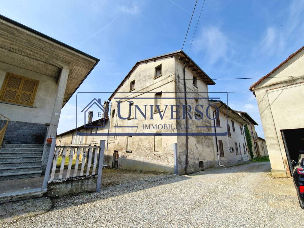Rustico in vendita a Rivanazzano Terme cascina Spagnola