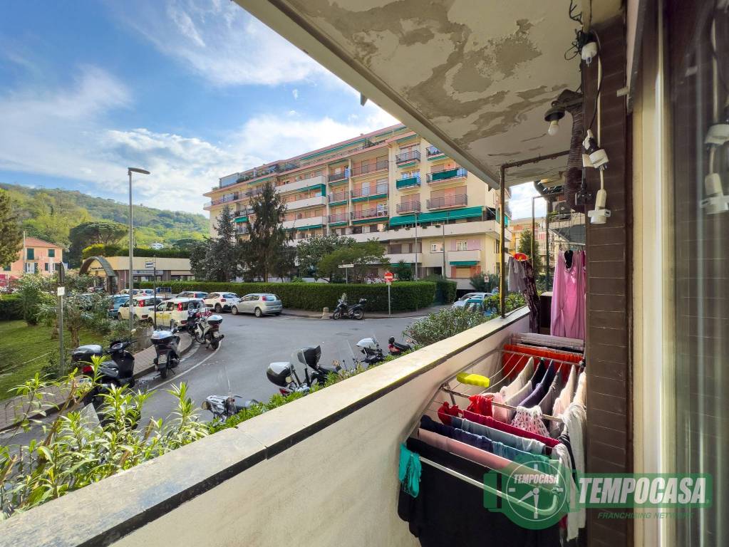 Appartamento in vendita a Rapallo via Francesco Baracca, 5