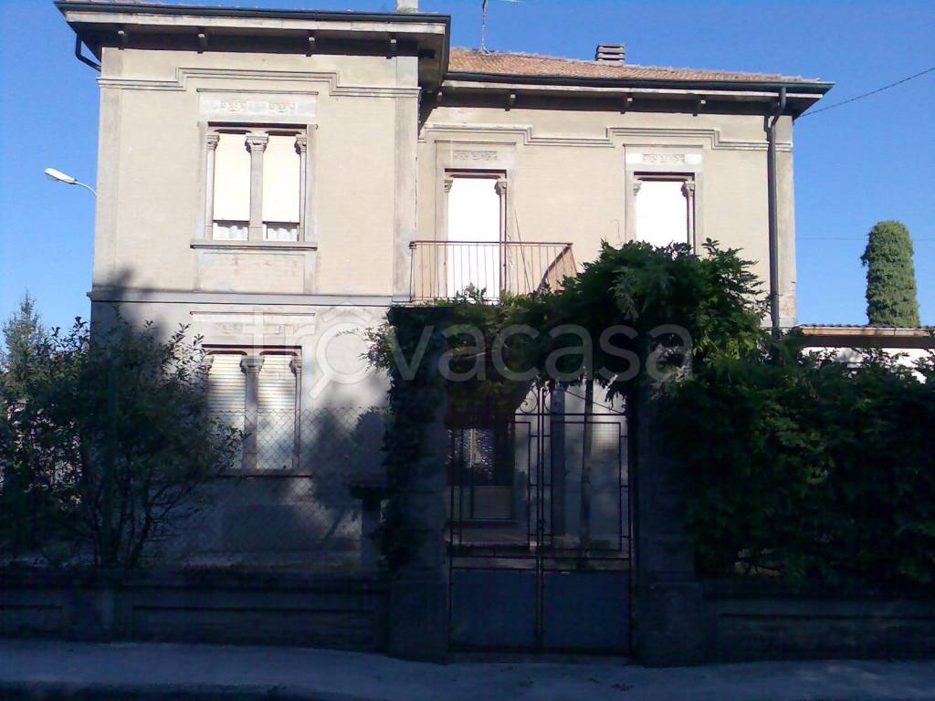 Casa Indipendente in in vendita da privato a Rivarolo del Re ed Uniti via Balilla, 14