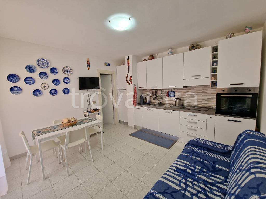 Appartamento in vendita a Castelsardo via Umbria