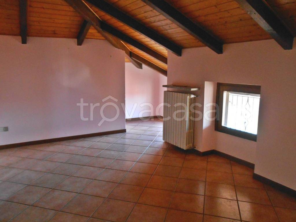Casa Indipendente in vendita a Valdilana frazione Baltigati, 69