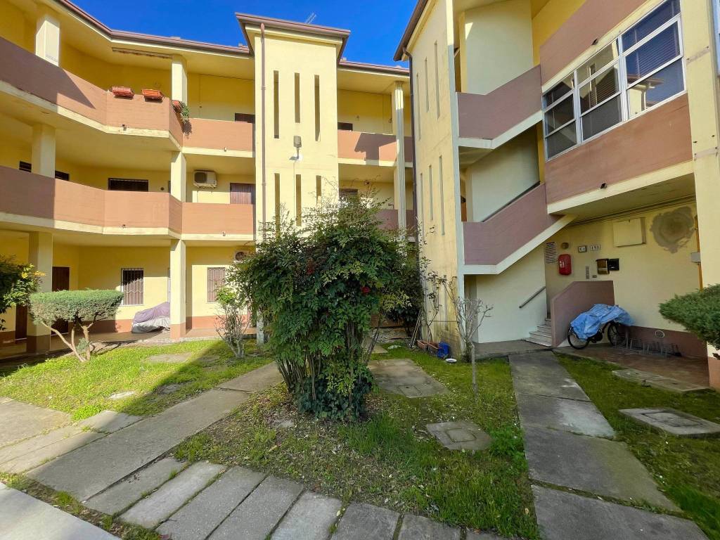 Appartamento in vendita a Comacchio viale Alessandro Manzoni