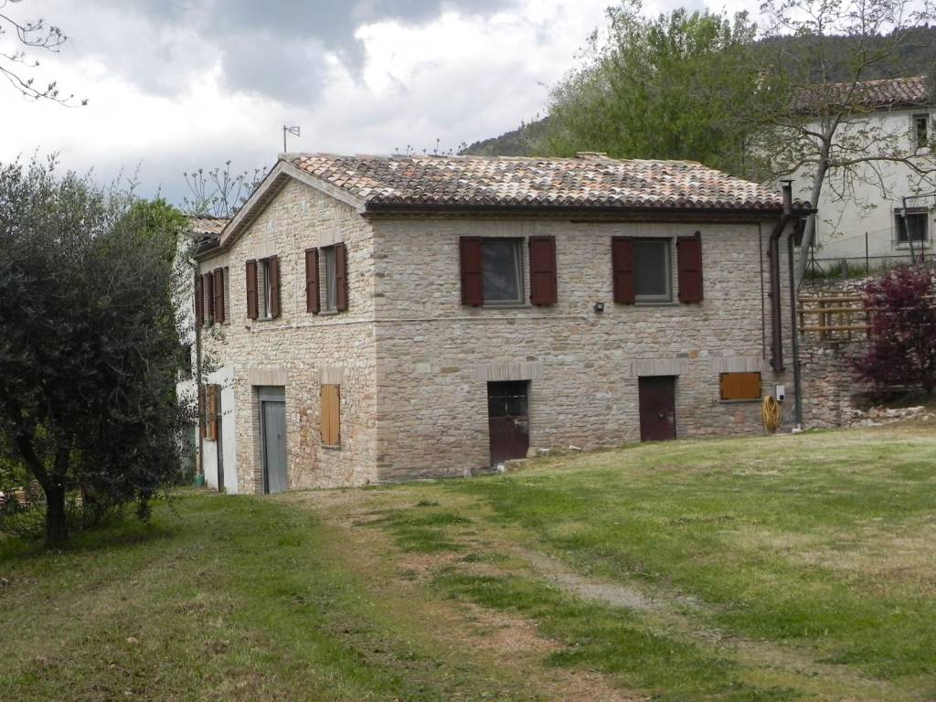 Casale in vendita ad Arcevia frazione San Giovanni Battista, 259a