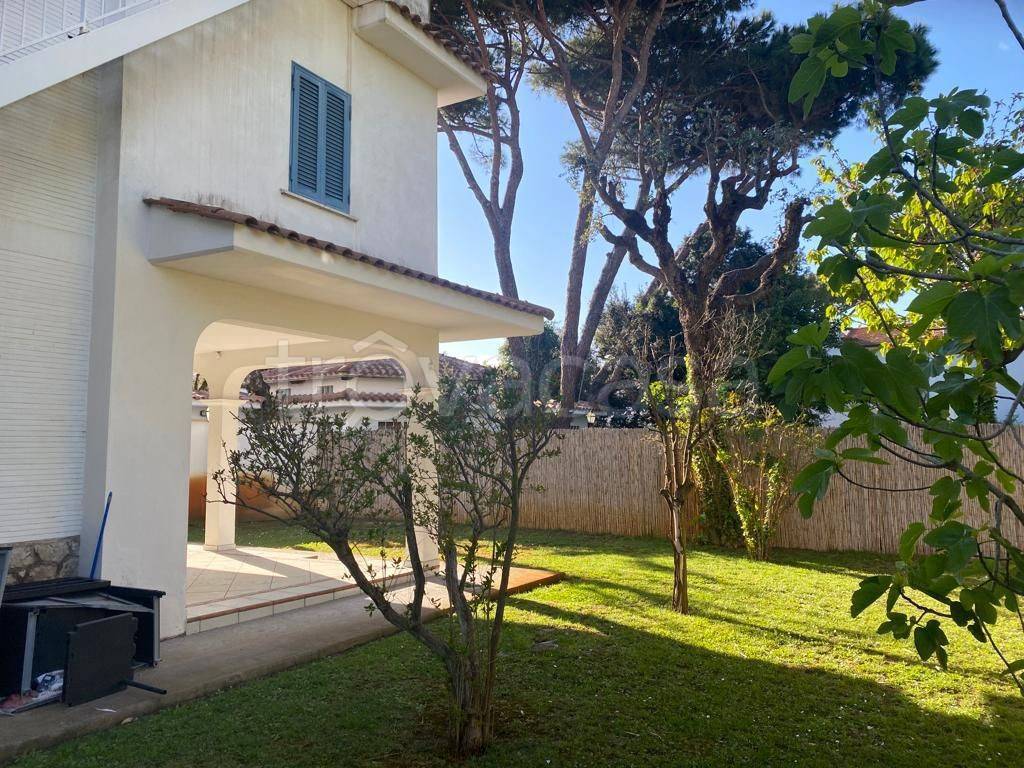 Villa in in affitto da privato a Fiumicino via Francavilla al Mare