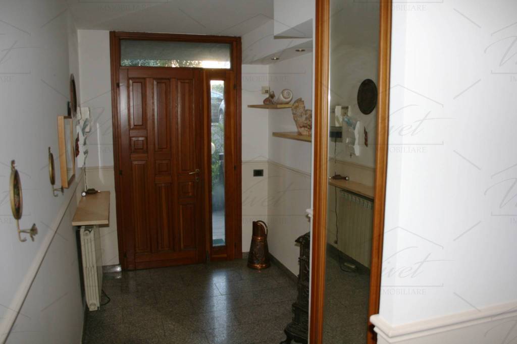 Villa a Schiera in vendita a Cologno Monzese via per Monza, 9C