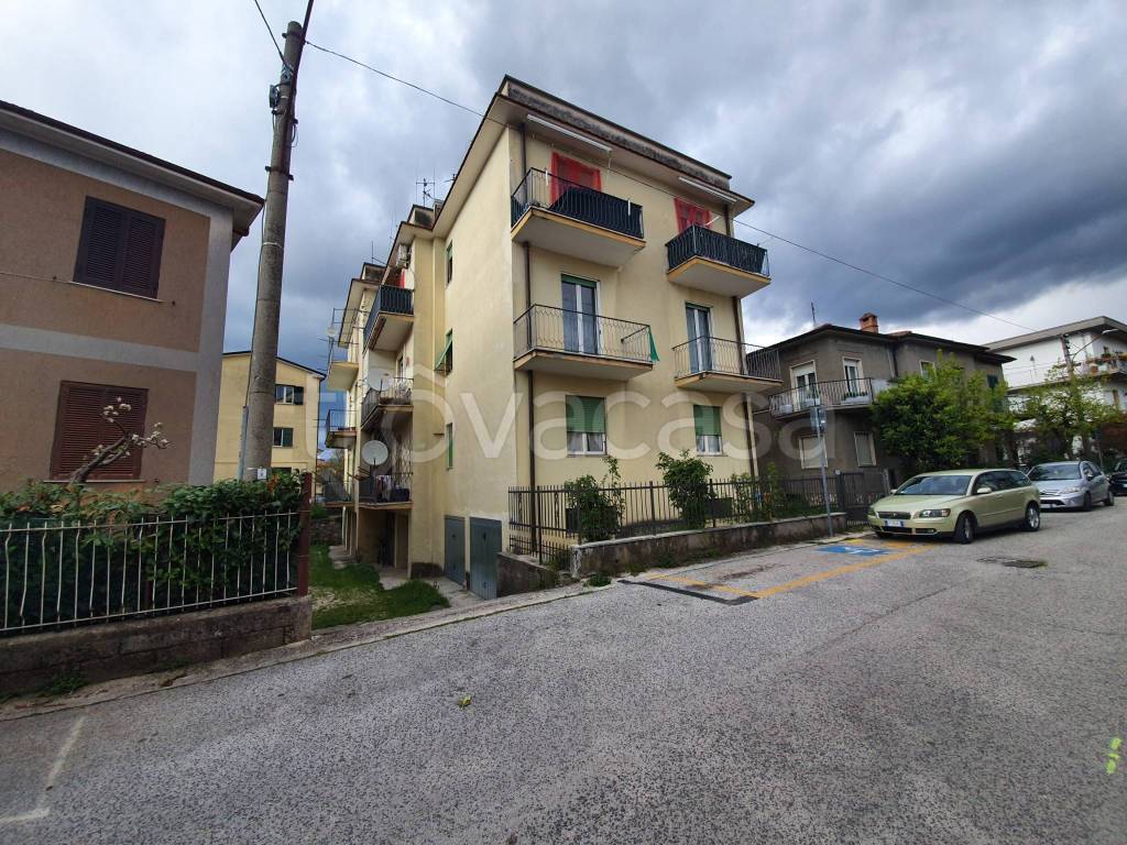 Appartamento in vendita a Rieti via Sangallo