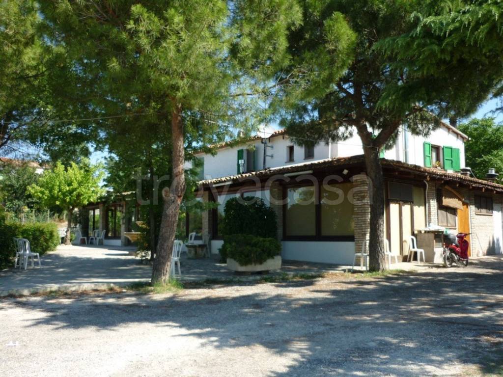 Casale in vendita a Misano Adriatico via Castellaro