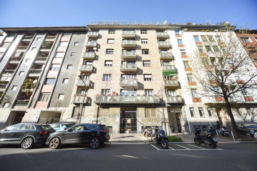 Appartamento in vendita a Milano via Giovanni Battista Piranesi, 35