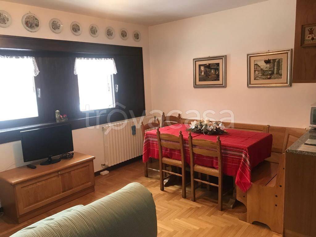 Appartamento in in vendita da privato a Valleve frazione Arale