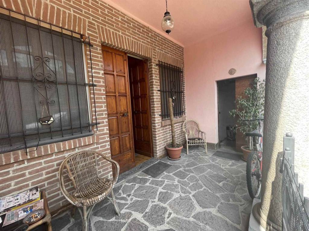 Casa Indipendente in vendita a Torrazza Coste via Emilia