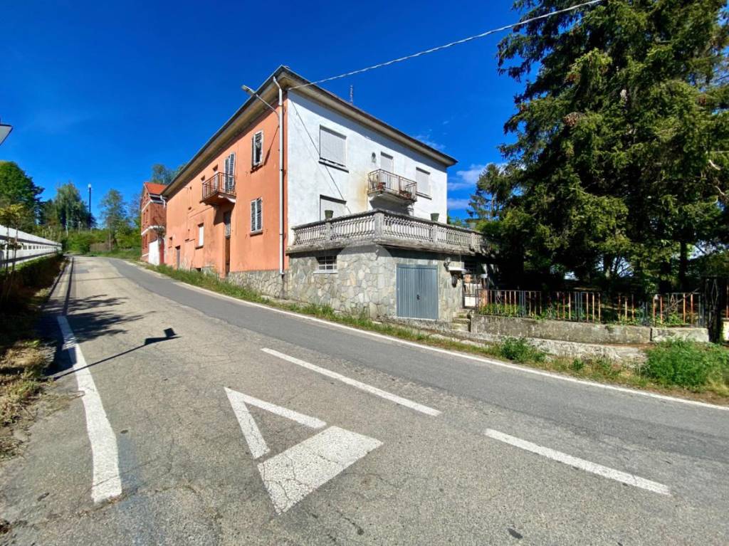 Casa Indipendente in vendita a Costigliole d'Asti strada San Michele, 4