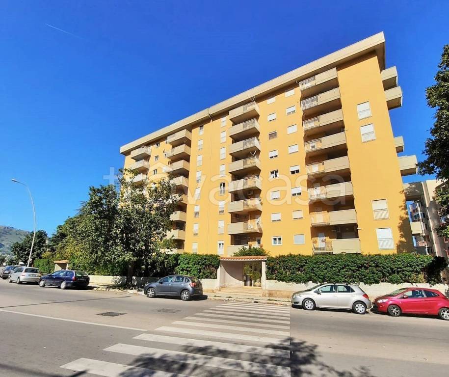 Appartamento in vendita a Palermo via del Levriere, 59