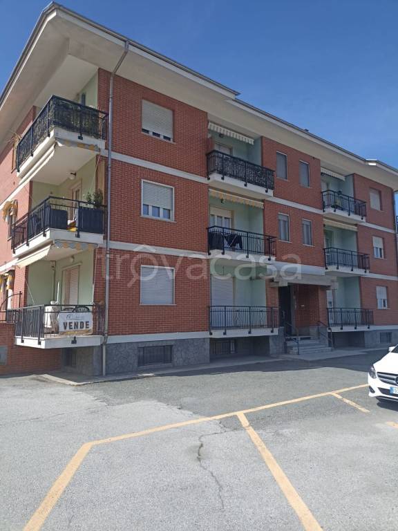 Appartamento in vendita a Piasco via Giovanni Giolitti