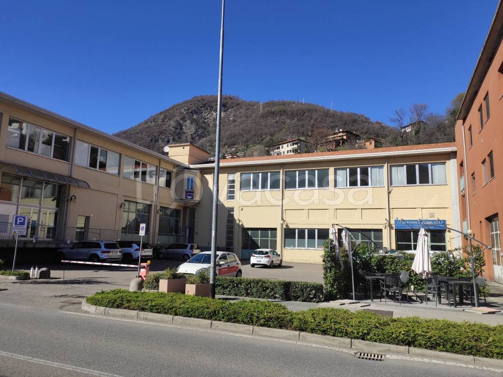 Ufficio in vendita a Cernobbio viale Giacomo Matteotti