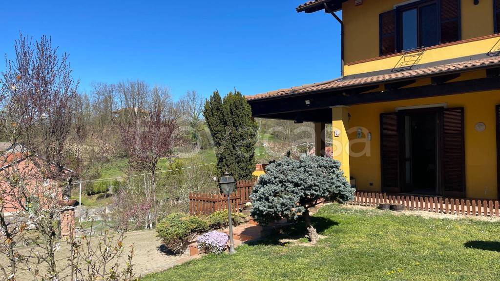 Villa a Schiera in vendita a Villafranca d'Asti via Roma, 29