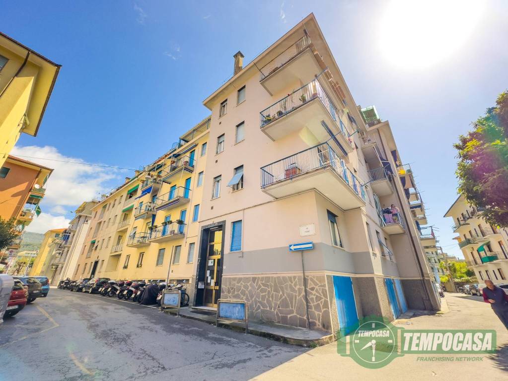 Appartamento in vendita a Rapallo via Firenze, 11
