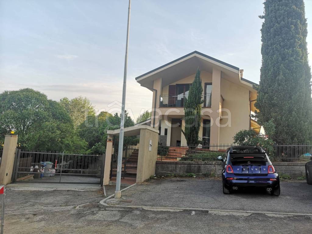 Villa Bifamiliare in vendita a Piossasco via Luigi Einaudi