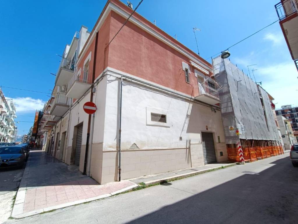 Appartamento in vendita a Manfredonia via Michele Bellucci, 18