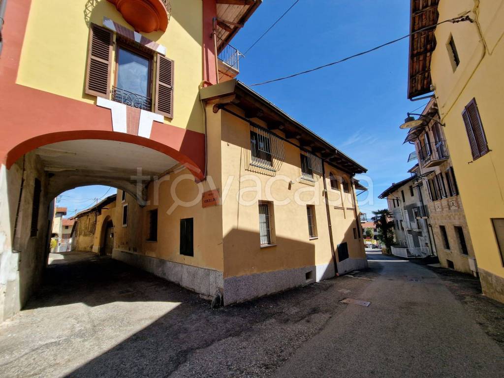 Appartamento in vendita a San Martino Canavese vicolo Vercellino, 2