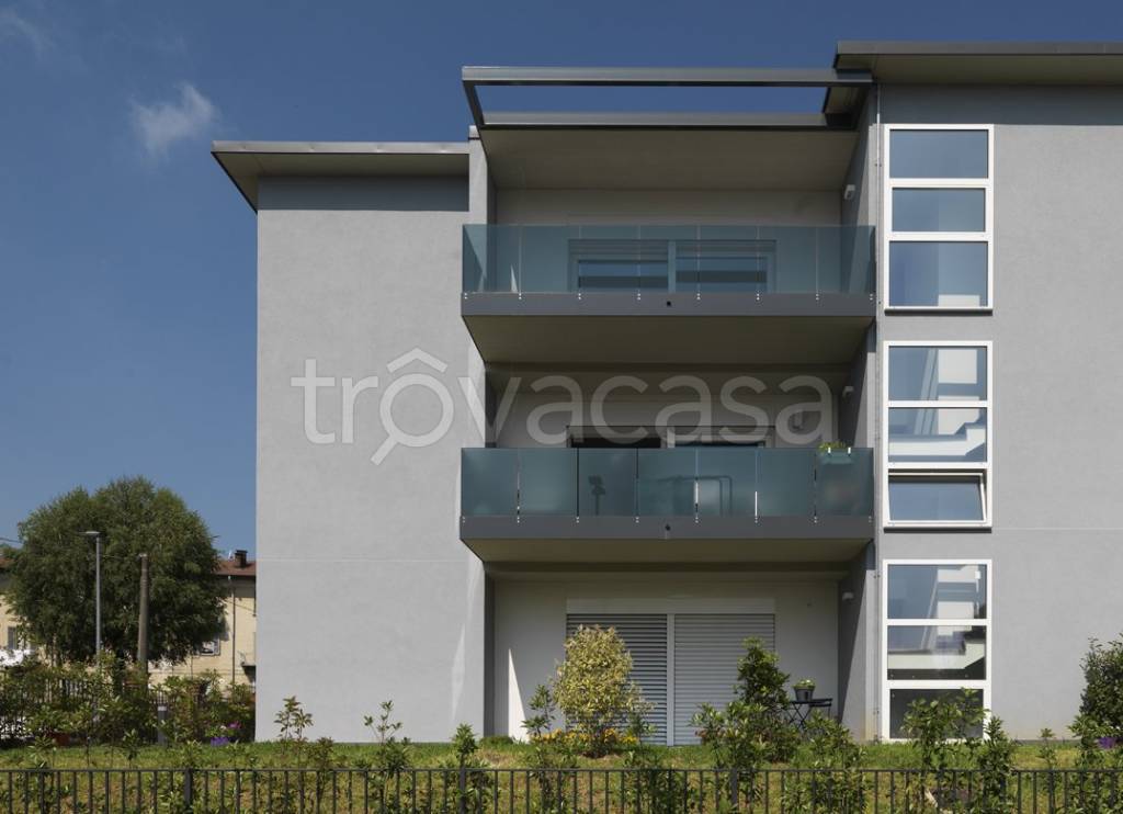Appartamento in vendita a Lomazzo via Belvedere