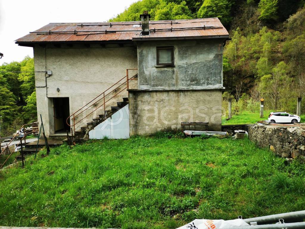 Villa in vendita a Fobello piana di santa maria s.n.c