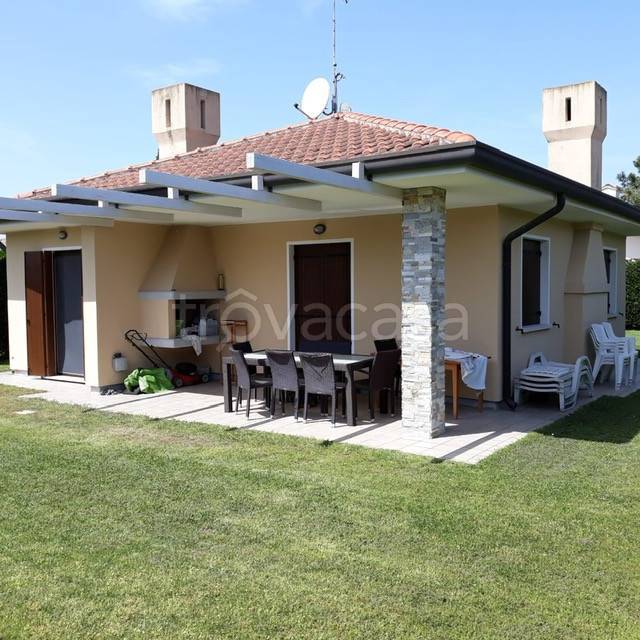 Villa in vendita a Rosolina via Po di Levante, 4