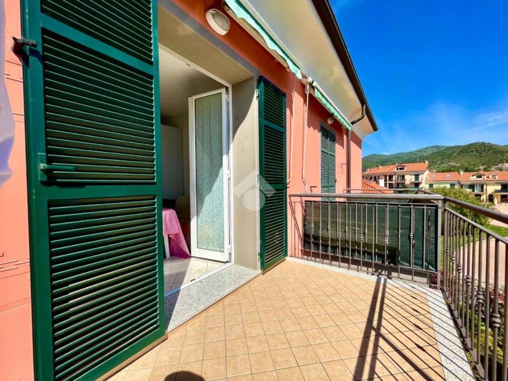 Appartamento in vendita ad Andora via g. Molineri, 1