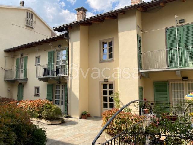 Appartamento in vendita a Cavour via Plochiù, 61