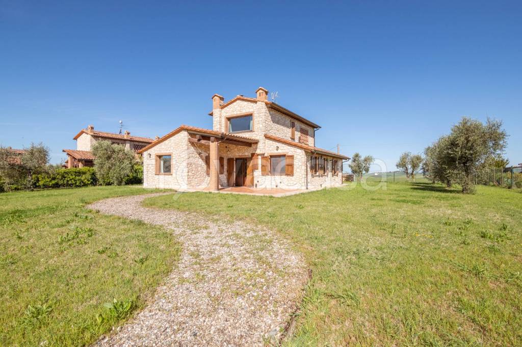 Villa in vendita a Volterra via Vicinale di Poggio Gennaio