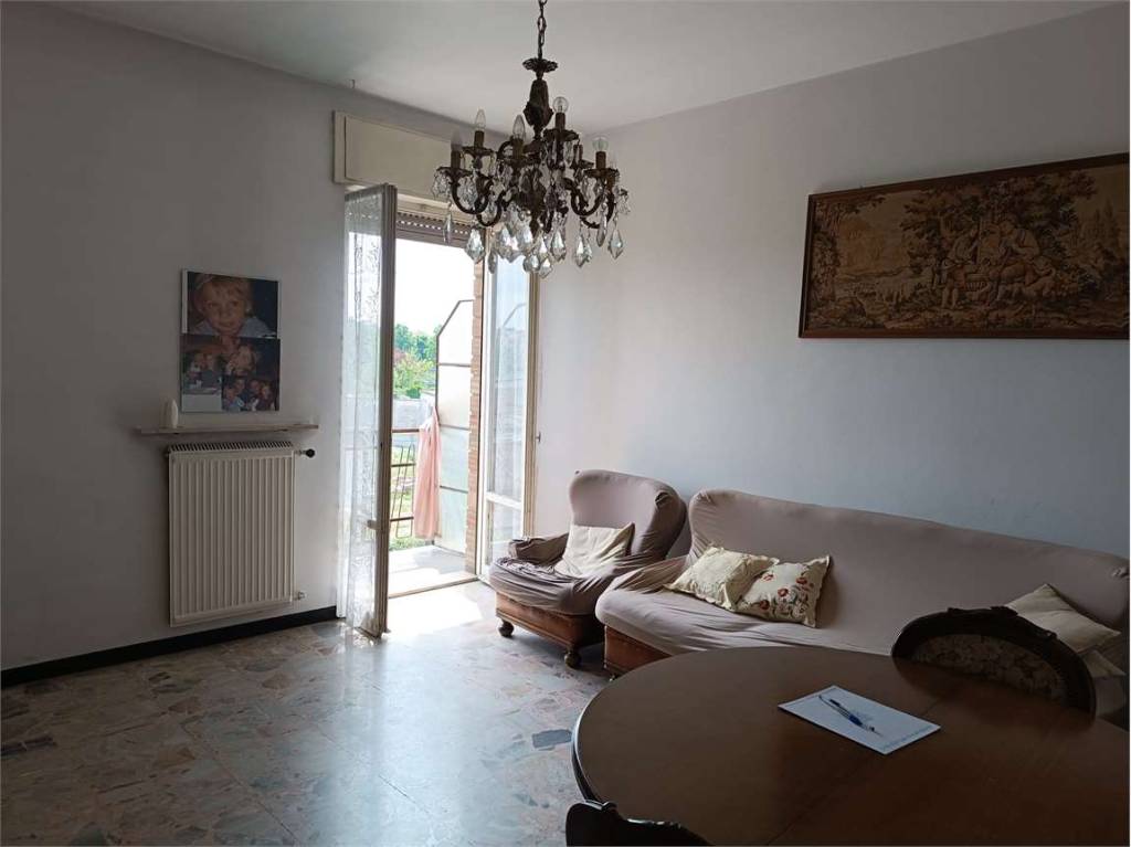 Appartamento in vendita a Piacenza farnesiana