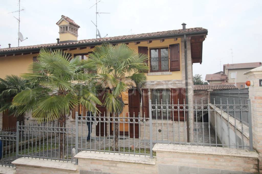 Villa a Schiera in vendita a Scandiano