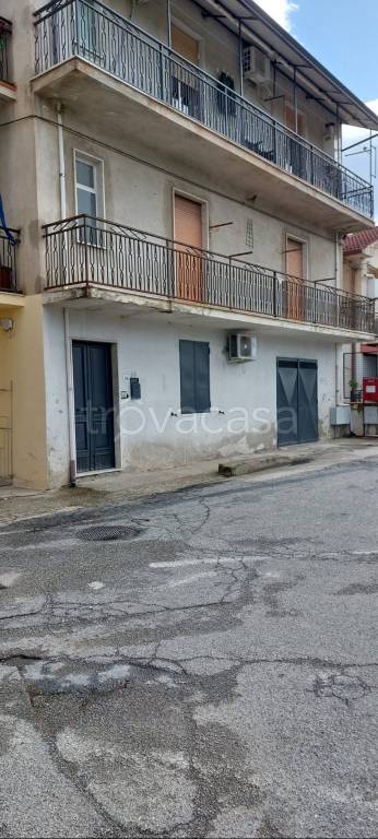 Appartamento in in vendita da privato a Castiglione Cosentino rione Crocevia, 49