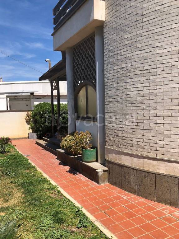 Appartamento in in vendita da privato a Fiumicino via dei Dioscuri, 24