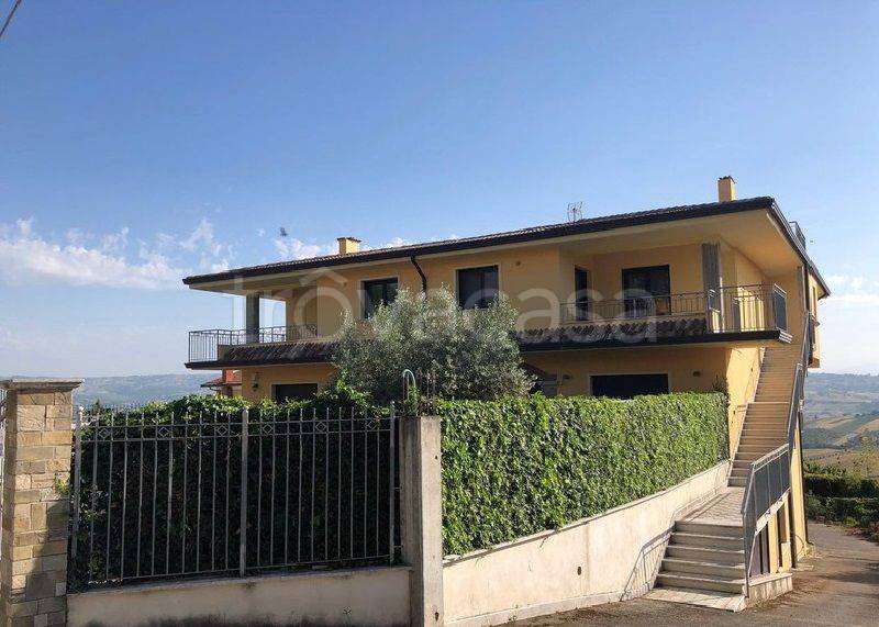 Casa Indipendente in in vendita da privato ad Ariano Irpino contrada Scarnecchia, 20