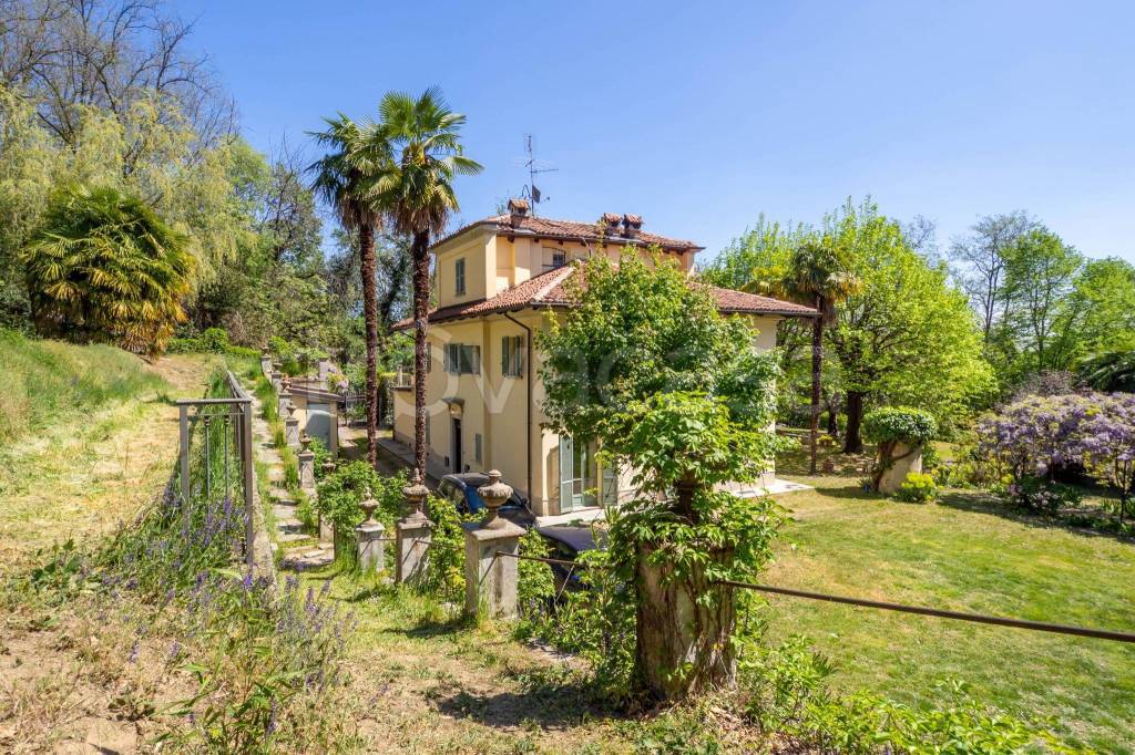 Villa in vendita a Moncalieri strada dei Manzi, 5