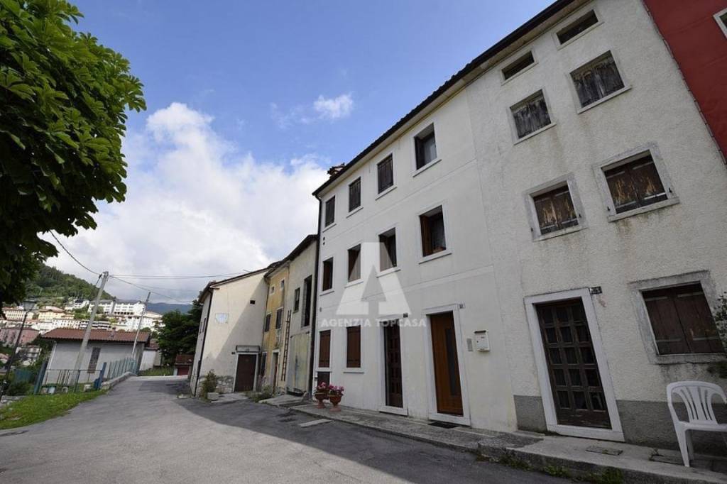 Appartamento in vendita a Lusiana Conco via Cobbaro, 126