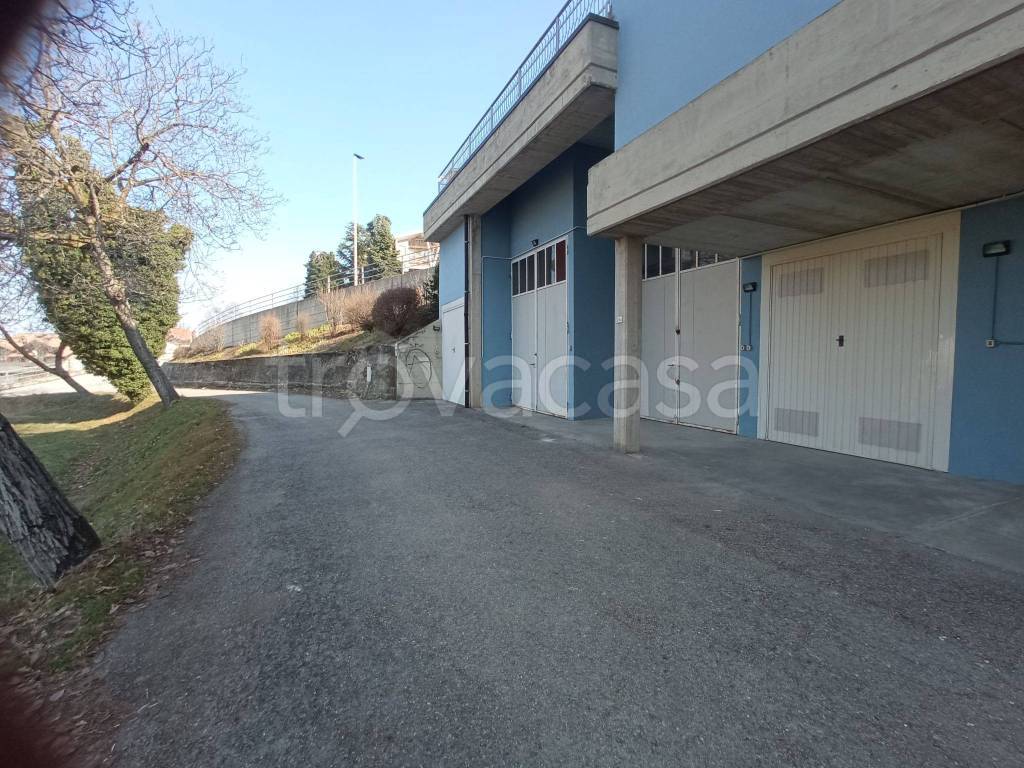 Garage in vendita a Cuneo via Cherasco, 58
