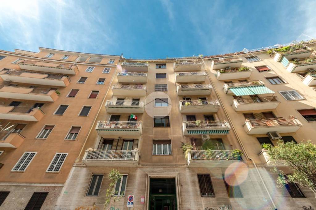 Appartamento in vendita a Roma via Tripoli, 18