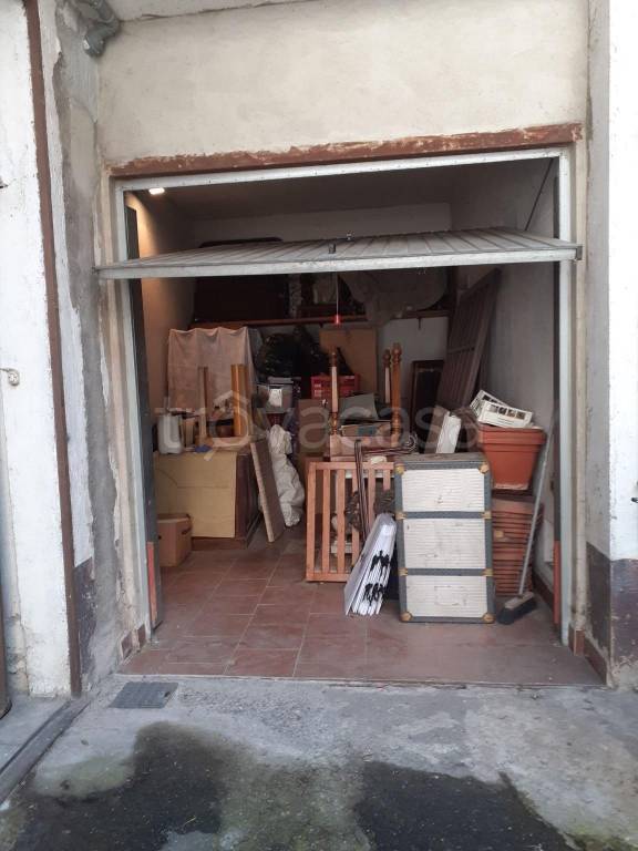 Garage in vendita a Seregno via Odescalchi
