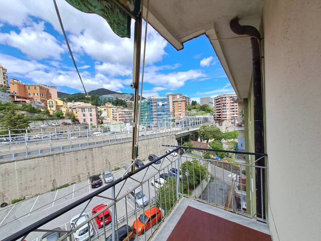 Appartamento in vendita a Genova via Sant'Alberto, 12