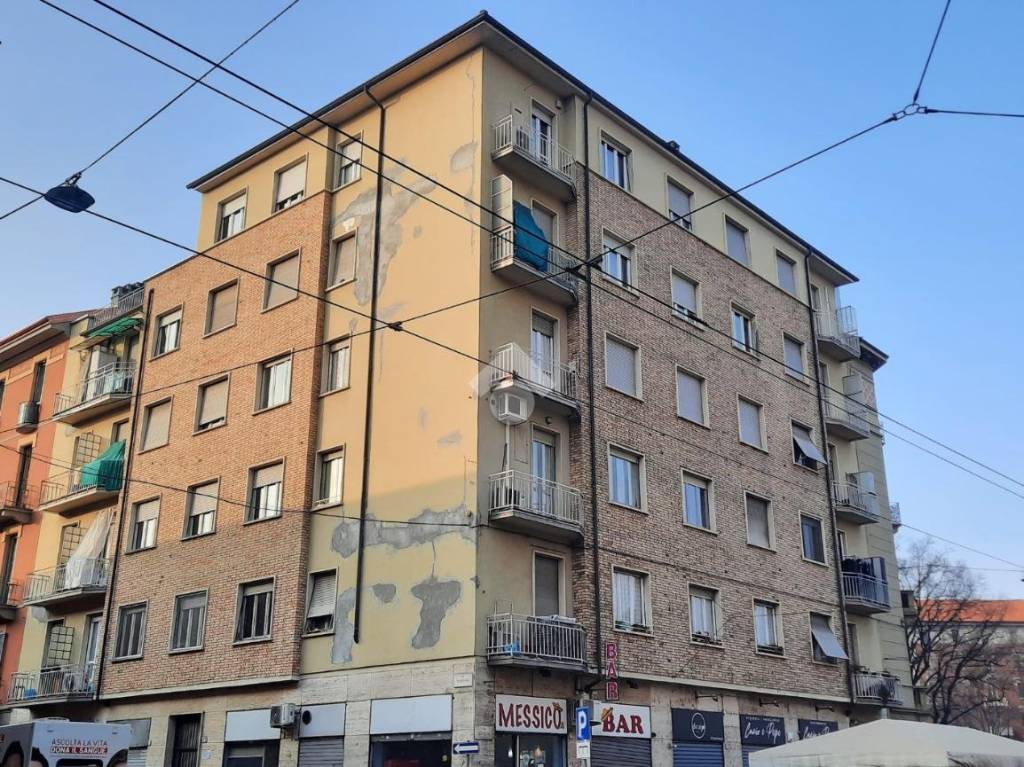Appartamento in vendita a Torino via Varaita, 13