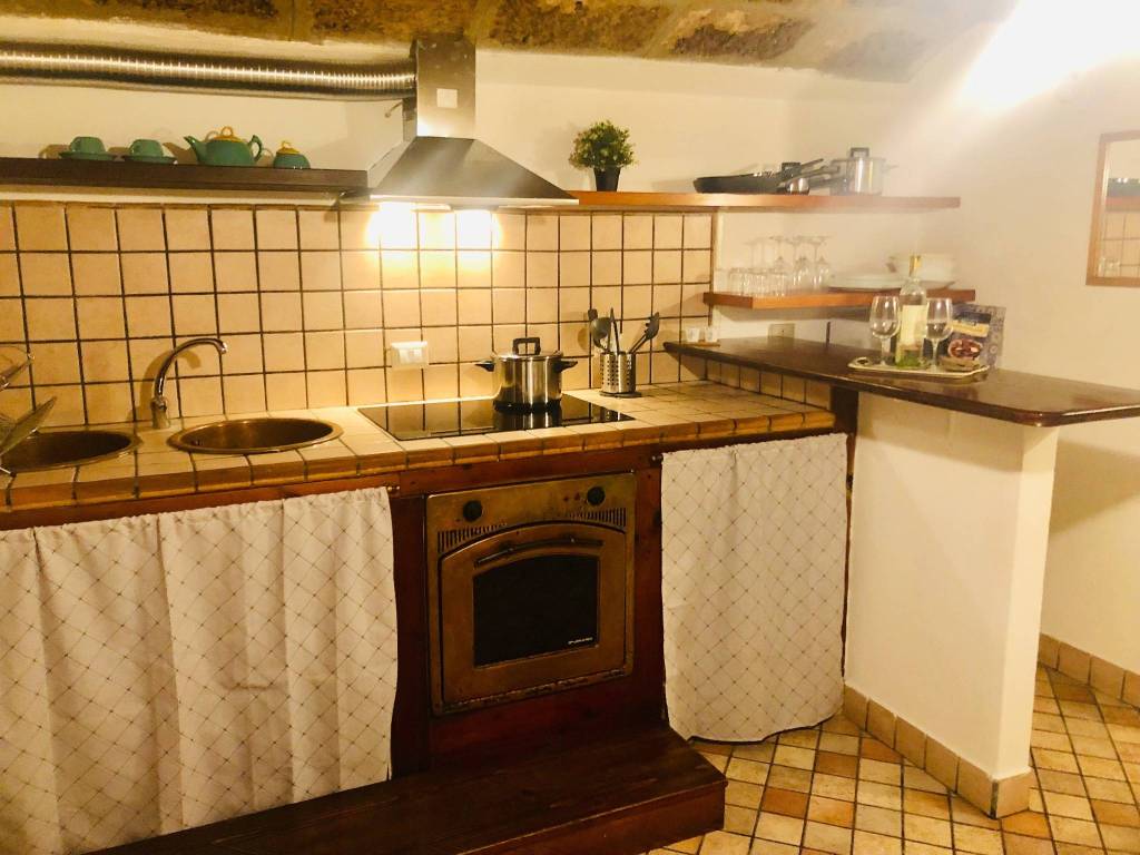 Appartamento in vendita ad Alghero via Camillo Benso di Cavour