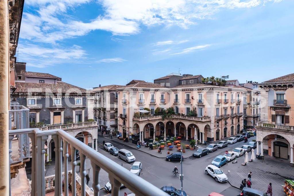 Appartamento in vendita a Catania via Gagliani, 10